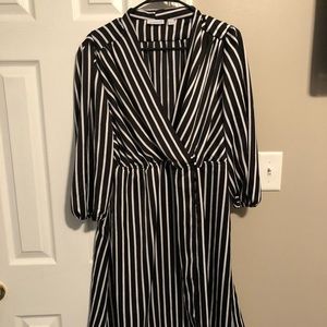 New York and company dress. Size L